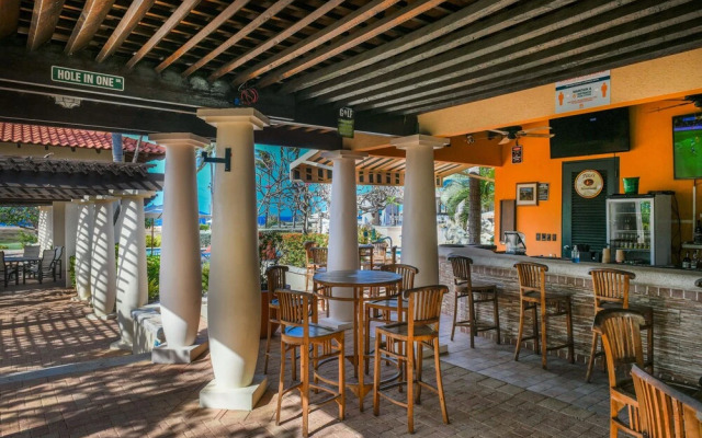Golfcourse Tropical Guest House Private Pool in Tierra del Sol!