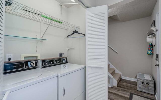 Seashell 19 - Two Bedroom Condo