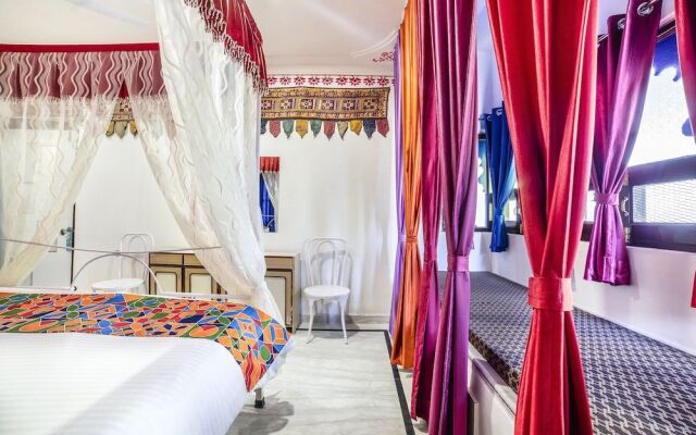 FabHotel White House