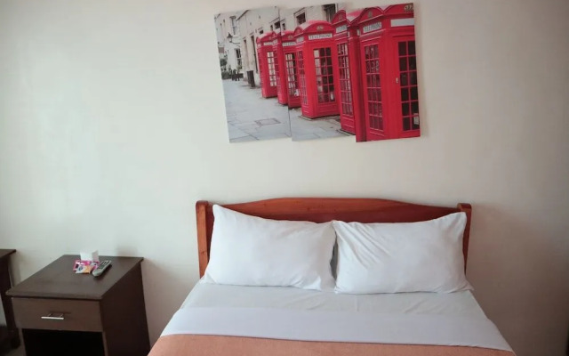 S-E Hotel and Residence