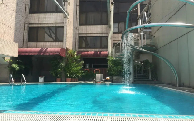 Furama City Centre