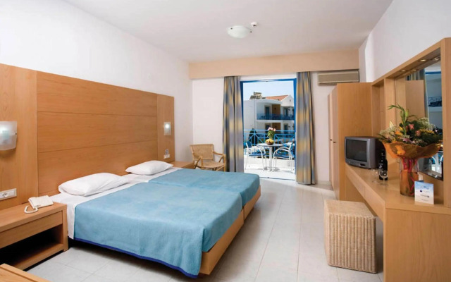 Pefki Islands Resort
