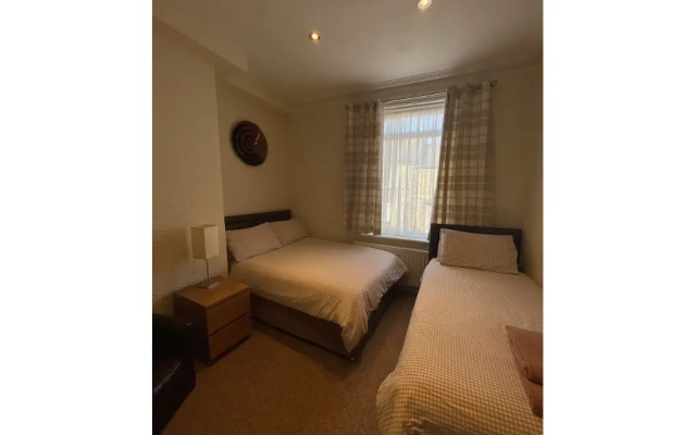 Aabba Guest House