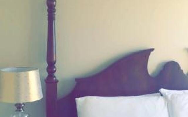Lehinch Lodge - Guest House