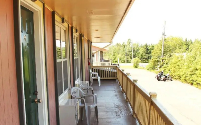 Silverwood Motel