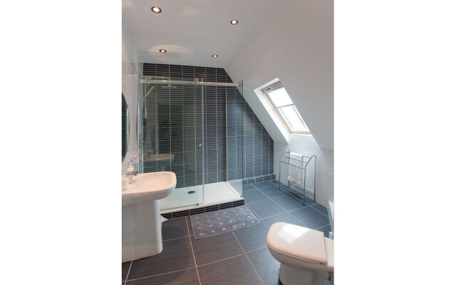Edinburgh Reserve Apartments Murrayfield