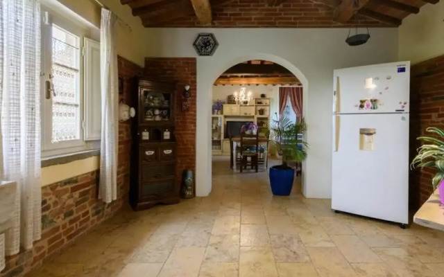 Villa al Molino Comfortable Holiday Residence