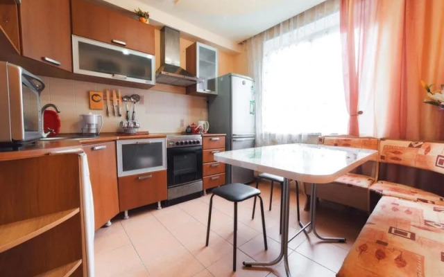 Апартаменты Пять Звезд около Ледовой арены Трактор