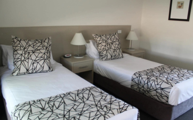 Hunter Gateway Motel