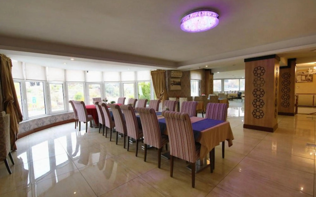 Tiryandafil Otel