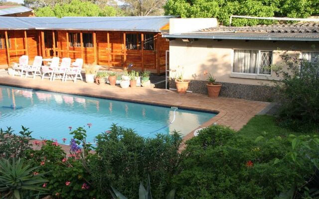 Accoustix Backpackers Lodge