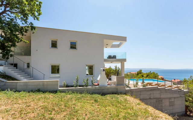 Villa Horizon save 15 percent on Split-villas com