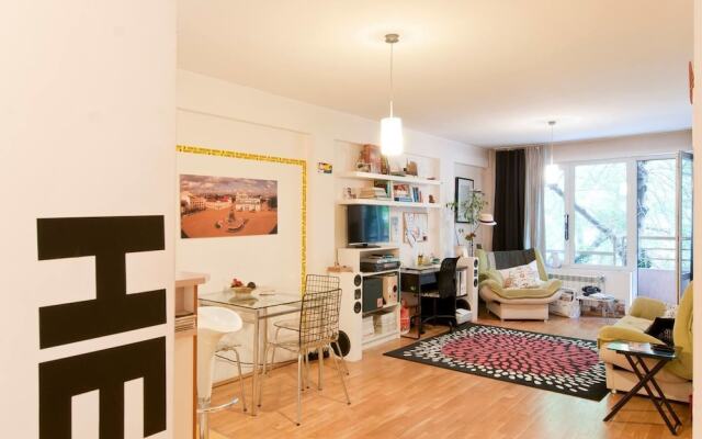 Fm Premium 1 Bdr Apartment Cool And Cozy