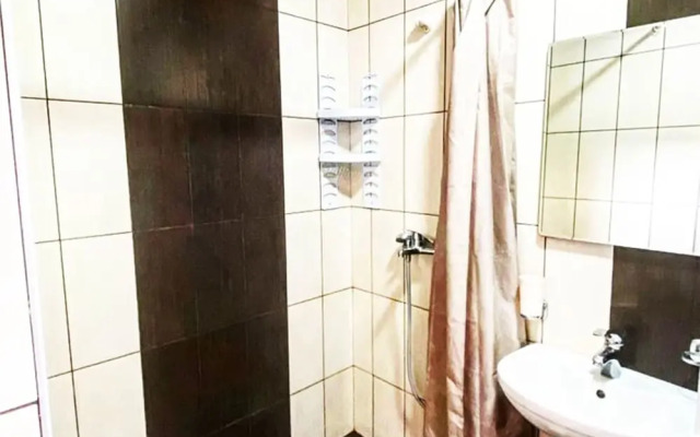 Domino Yerevan Hostel & Tours