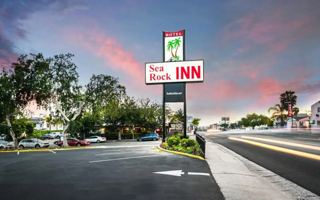 Sea Rock Inn - Long Beach