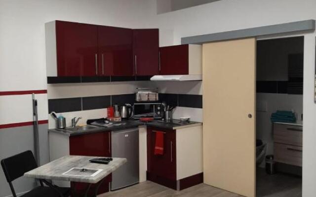 Appartement T1 Place De La Victoire