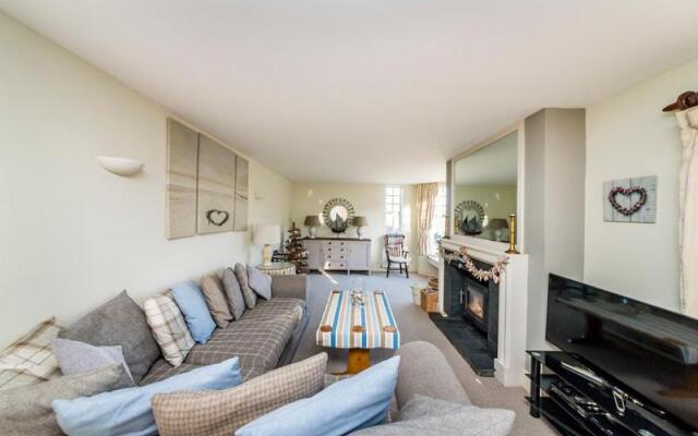 Sands Apartment