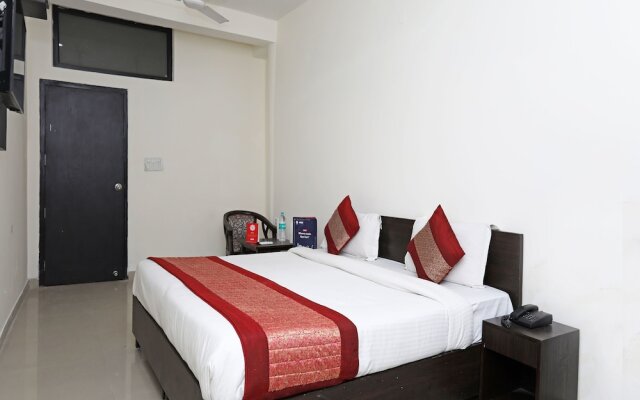 OYO 11605 Hotel Aravali Inn