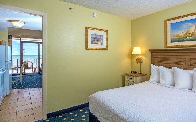 Compass Cove Resort