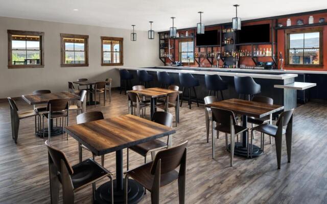 Sun Outdoors Rocky Mountains