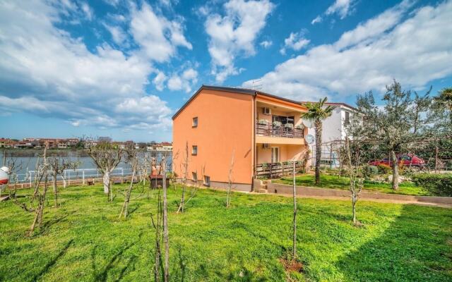 Apartments Dragutin 1063