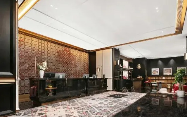 Park Plaza