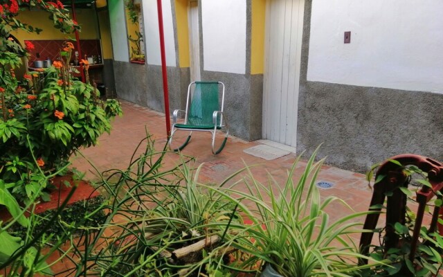 Hostal Tristá 117