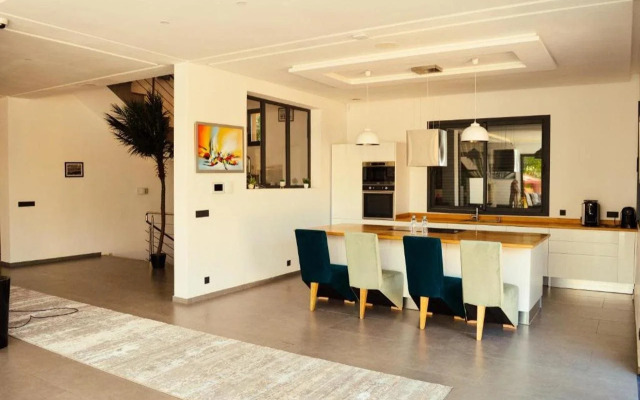 Atlas Lodge
