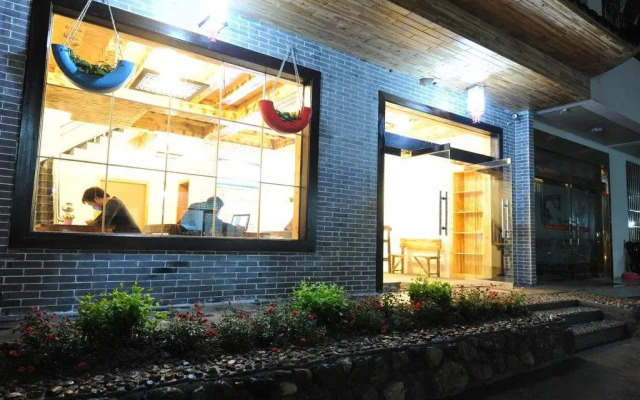 Dream PA International Youth Hotel Wulingyuan Store