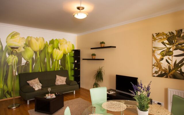 Central Passage Apartments by Vagabond