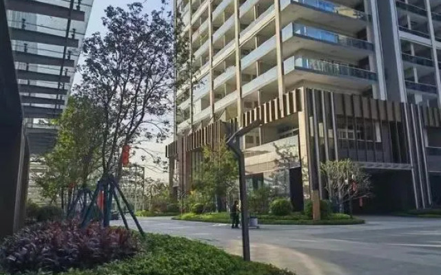 zhongshanyunbogongyujiudian