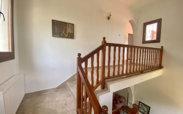 "villa She Ruz "