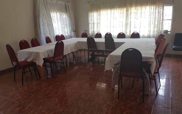 Kaliyangile Guest House