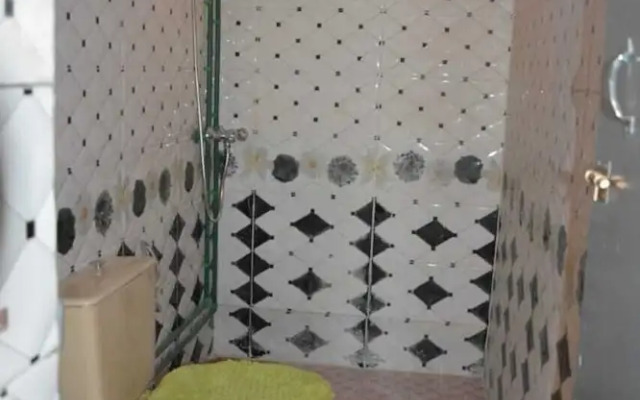 Riad Bouchra