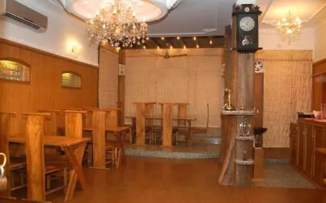 Hotel Ishan Villa