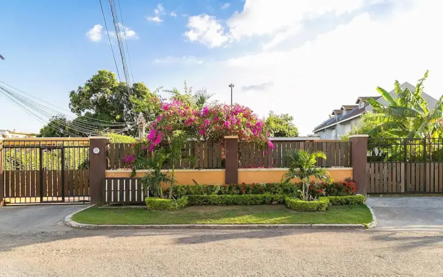 Serenity Gardens Living
