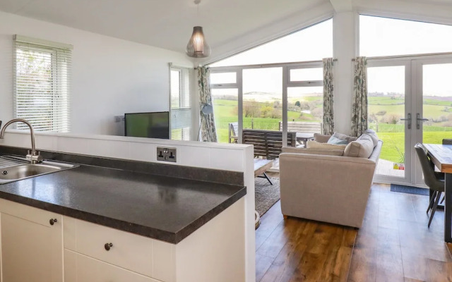 8 Horizon View