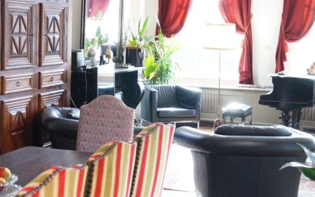 The Captaincy Guesthouse Brussels