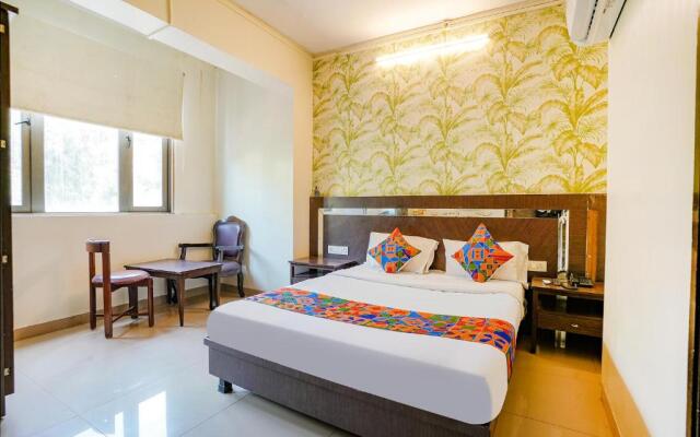 Fabhotel Gargi Deluxe