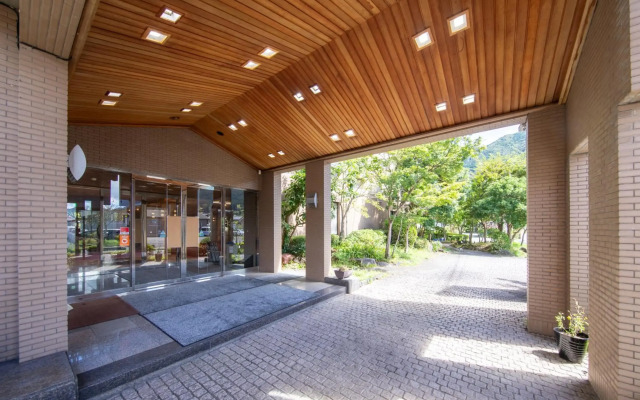 Yufuin Hotel Shuhokan