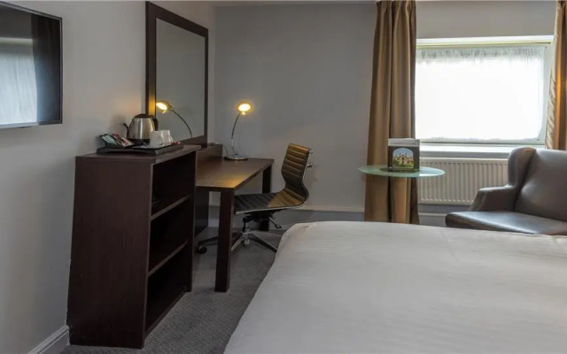 Cambridge Bar Hill Hotel, BW Signature Collection
