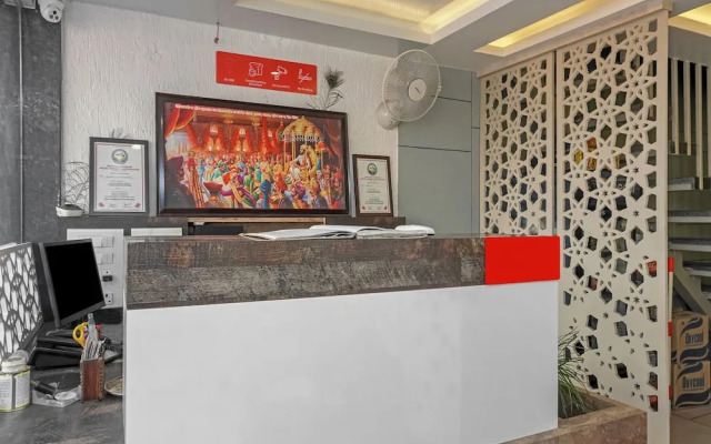 OYO 22571 Hotel Sarathi