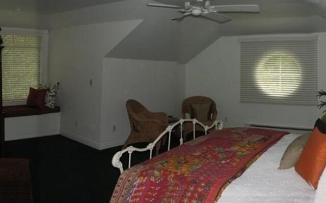 Meadows Inn Bed & Breakfast