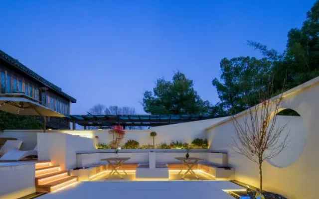 Hidden World · Homecoming Design Guesthouse (West Gate Scenic Spot) – Outside – Jiaxing