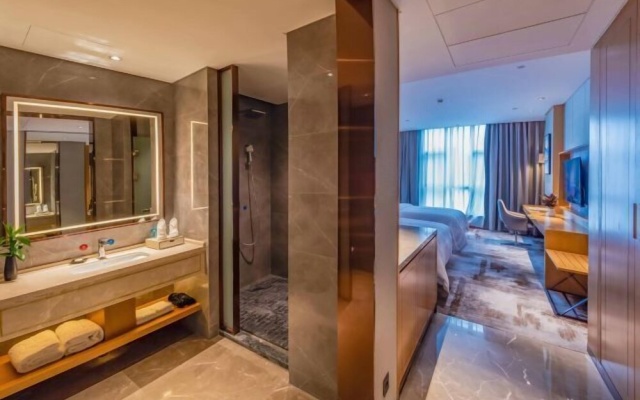 Zhanpeng International Hotel – Guest Rooms – Chongzuo