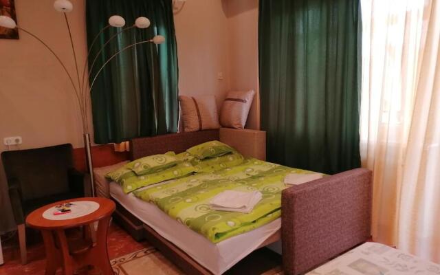 Betty-Major apartman