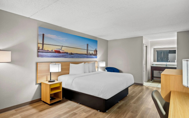 Days Inn by Wyndham Statesboro