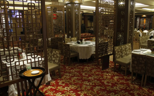 Diamond Hotel Solo