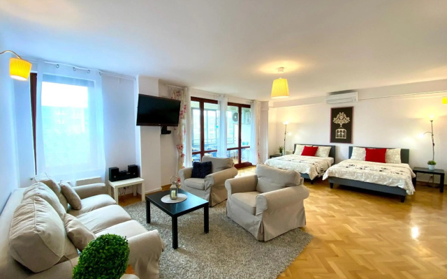 Center Warsaw - Apartmenty Jana Pawła II