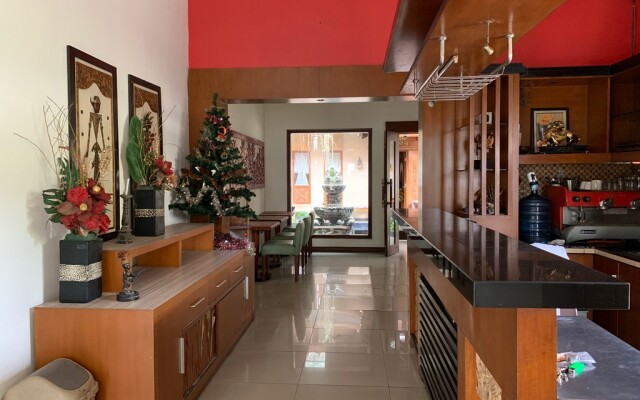Urbanview Syariah Zidney 3 Salatiga by RedDoorz